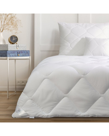 Kołdra antyalergiczna SILVER 200x220 Pikowana Eurofirany  