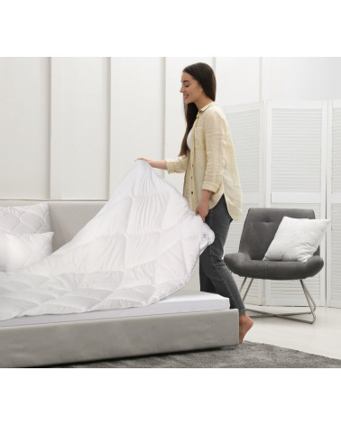 Kołdra antyalergiczna SILVER 200x220 Pikowana Eurofirany 